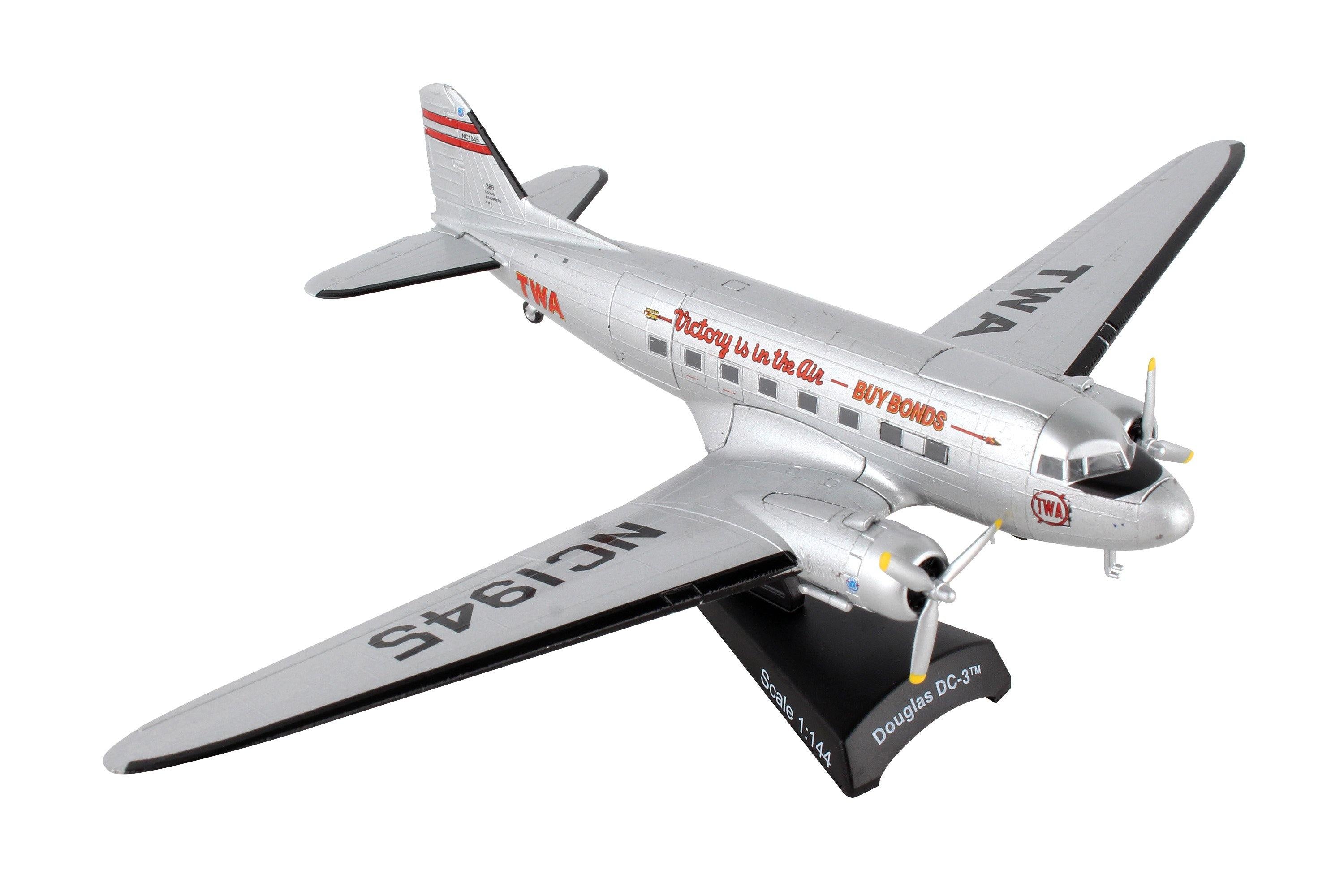 PS5559-4 POSTAGE STAMP TWA DC-3 1/144 | postagestampairplanes.com